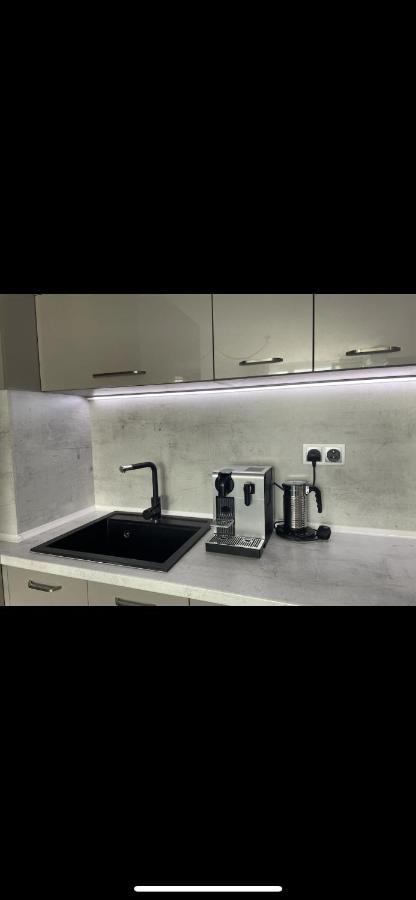 Brand New First Line Sea View 2 Bedroom Apartment Μπουργκάς Εξωτερικό φωτογραφία