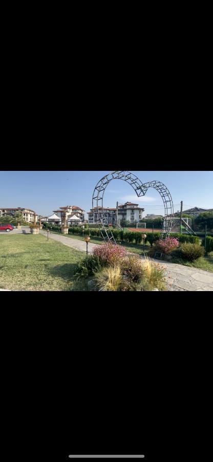 Brand New First Line Sea View 2 Bedroom Apartment Μπουργκάς Εξωτερικό φωτογραφία